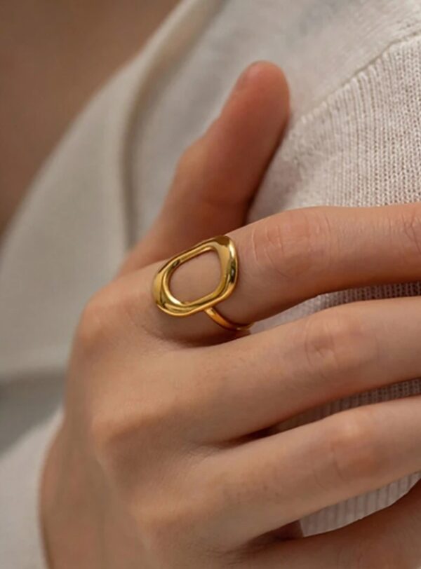 O Golden Stainless steel ring